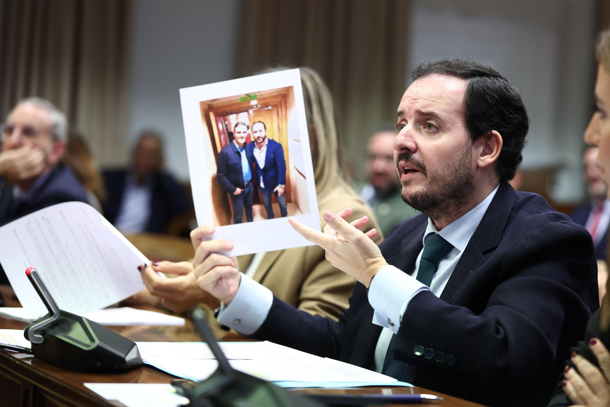 El senador del PP Alejo Joaquín Miranda durante la Comisión de Investigación sobre el 'caso Koldo', en el Senado