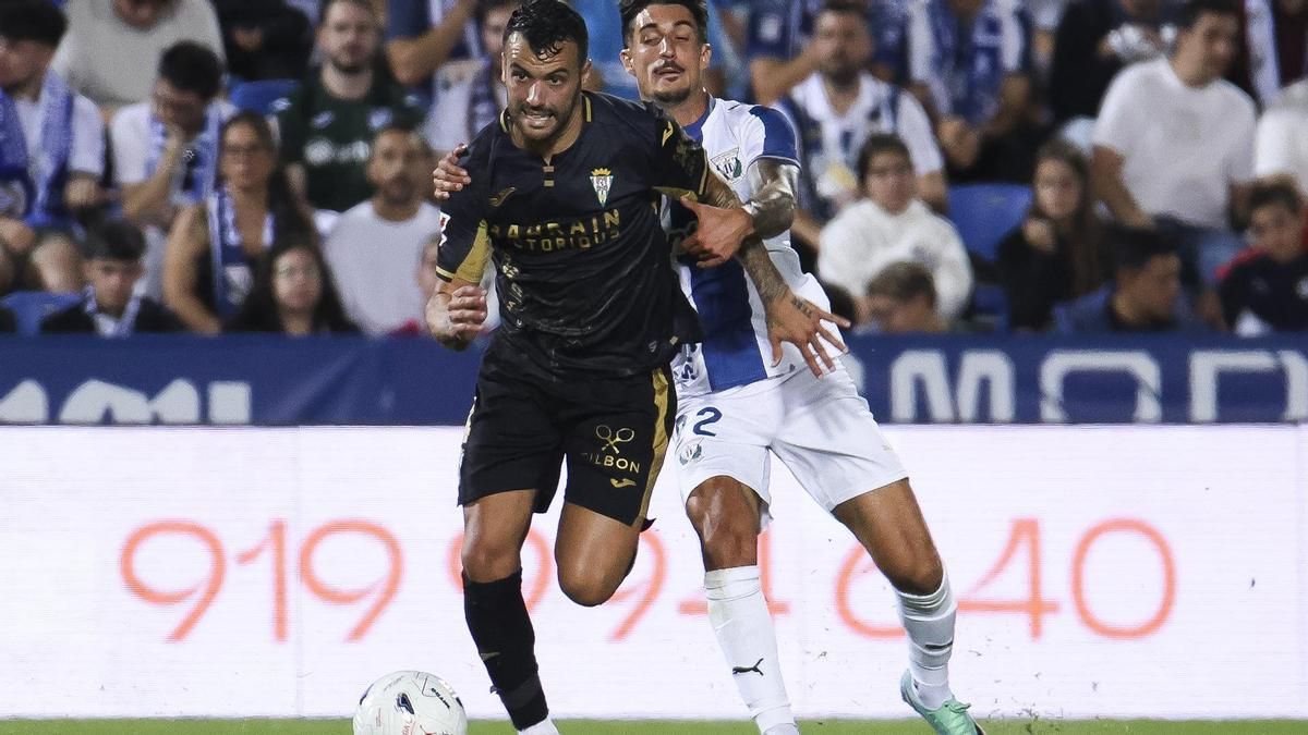 Álex Martín, durante el partido en Butarque