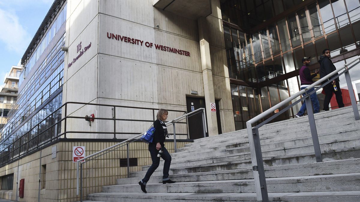 Una persona en la Universidad de Westminster. EPA/ANDY RAIN/Archivo