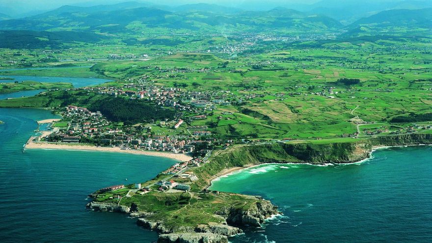 Este es el pueblo ideal para surfistas y amantes del mar