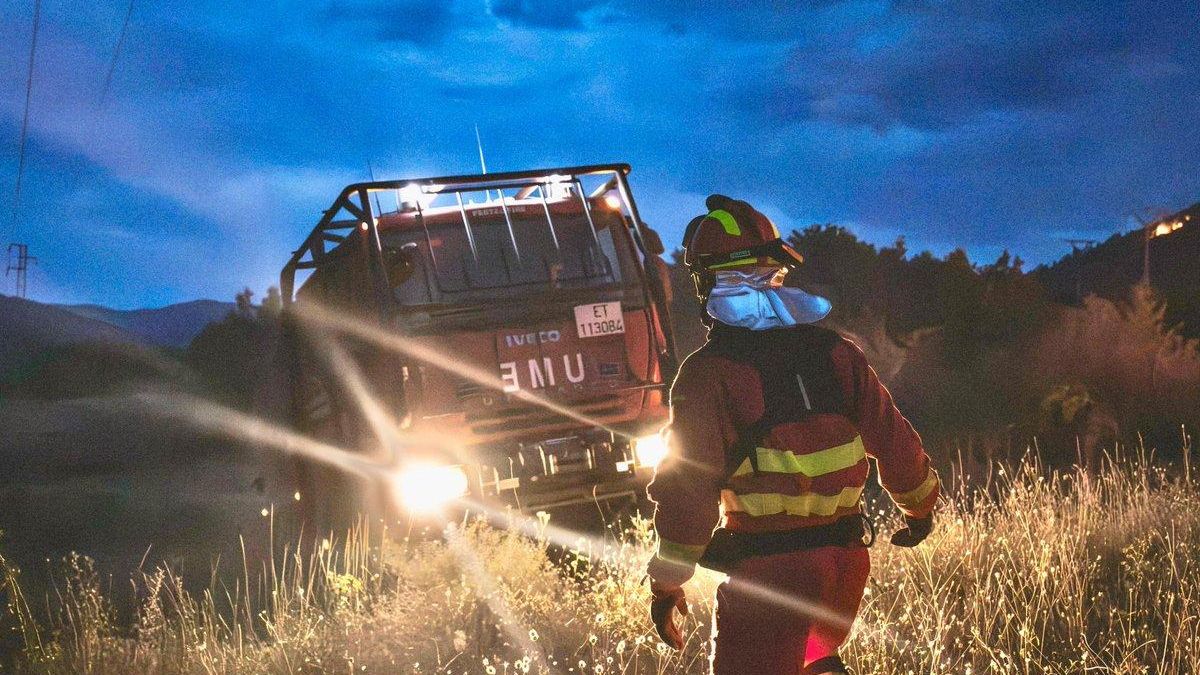 Muere un militar de la UME en un accidente durante las labores de extinción del incendio de Riglos