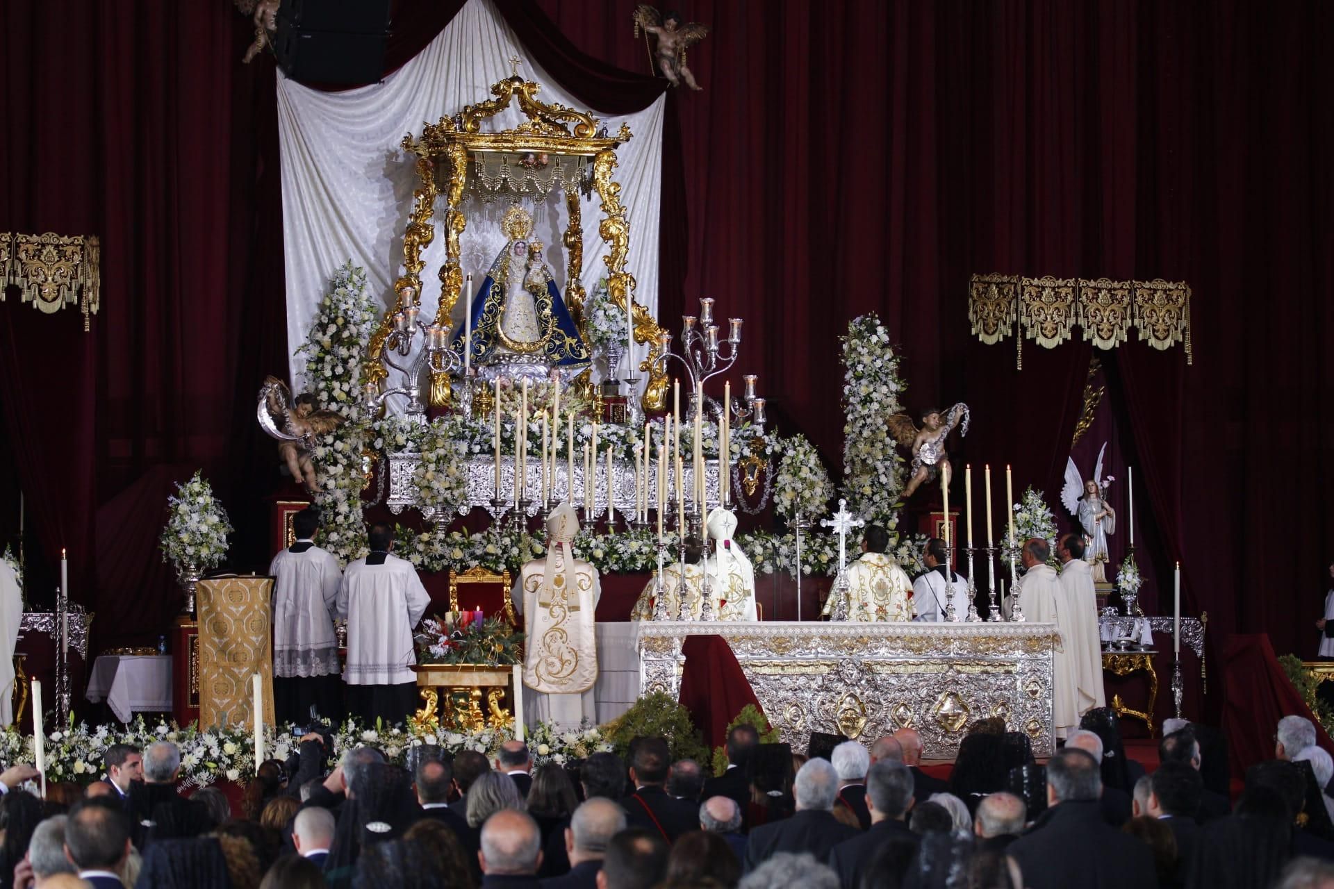 La coronación de la Virgen de Luna, en imágenes