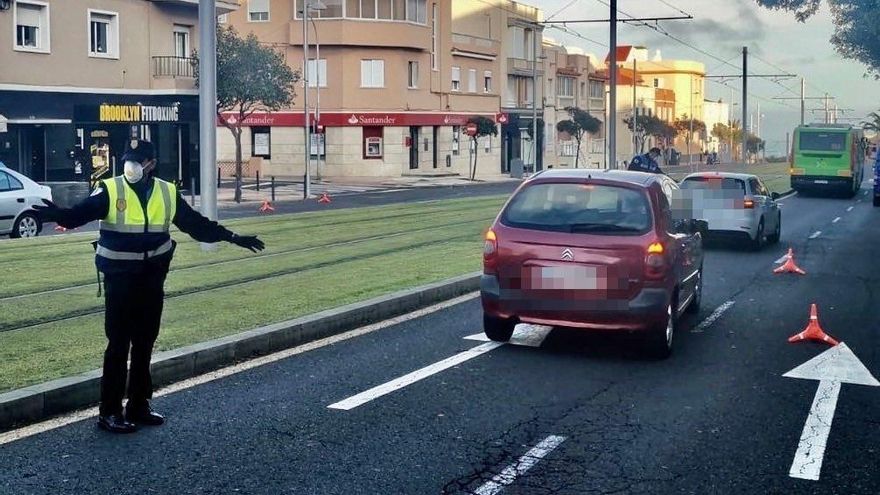 Imagen de un control policial en La Laguna.