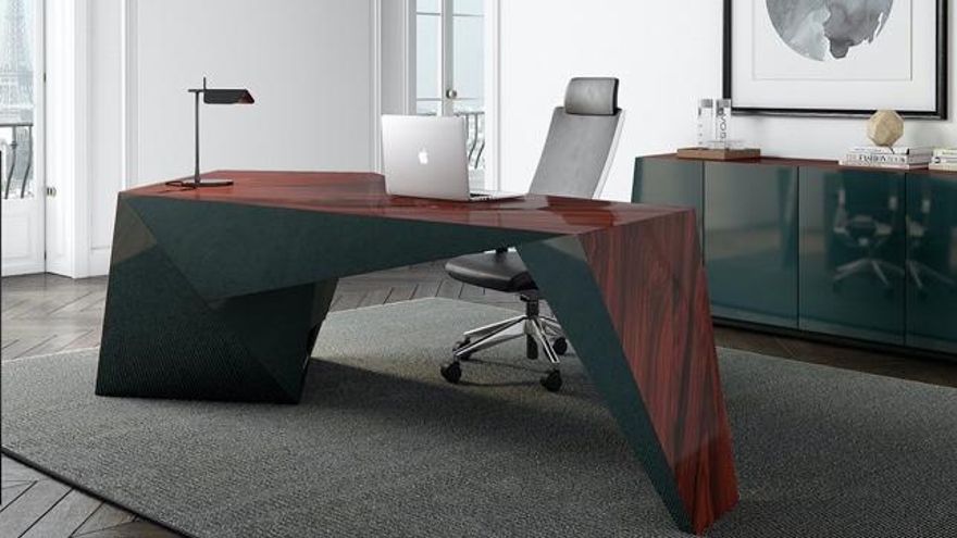 Por qué es importante elegir bien una mesa de oficina para teletrabajo