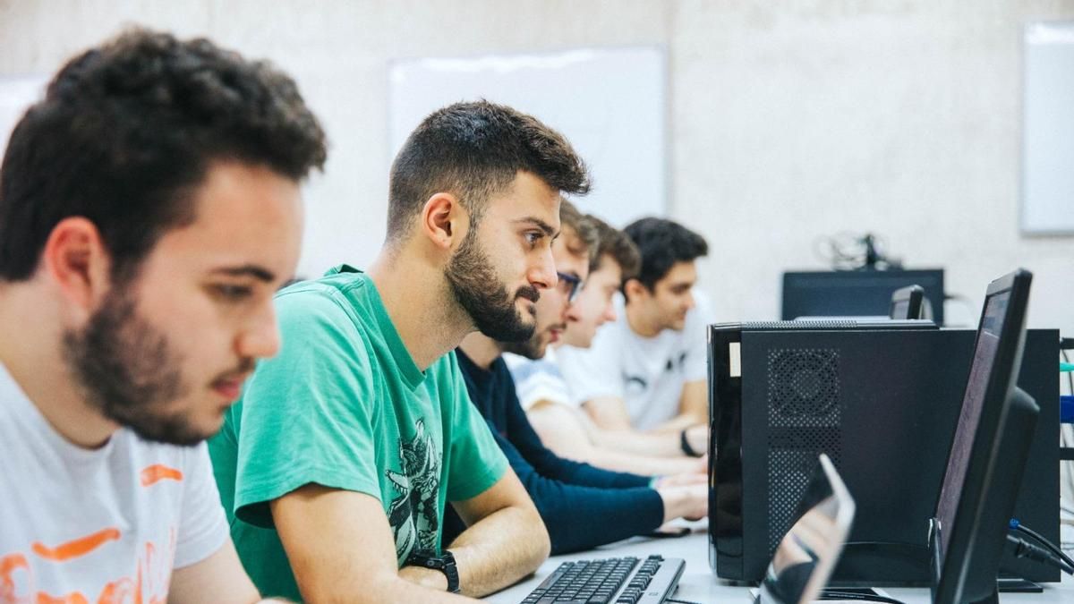 Grupo Fuertes y la UPCT impulsan un  Hackathon de Ciberseguridad para acercar el  talento universitario al entorno empresarial