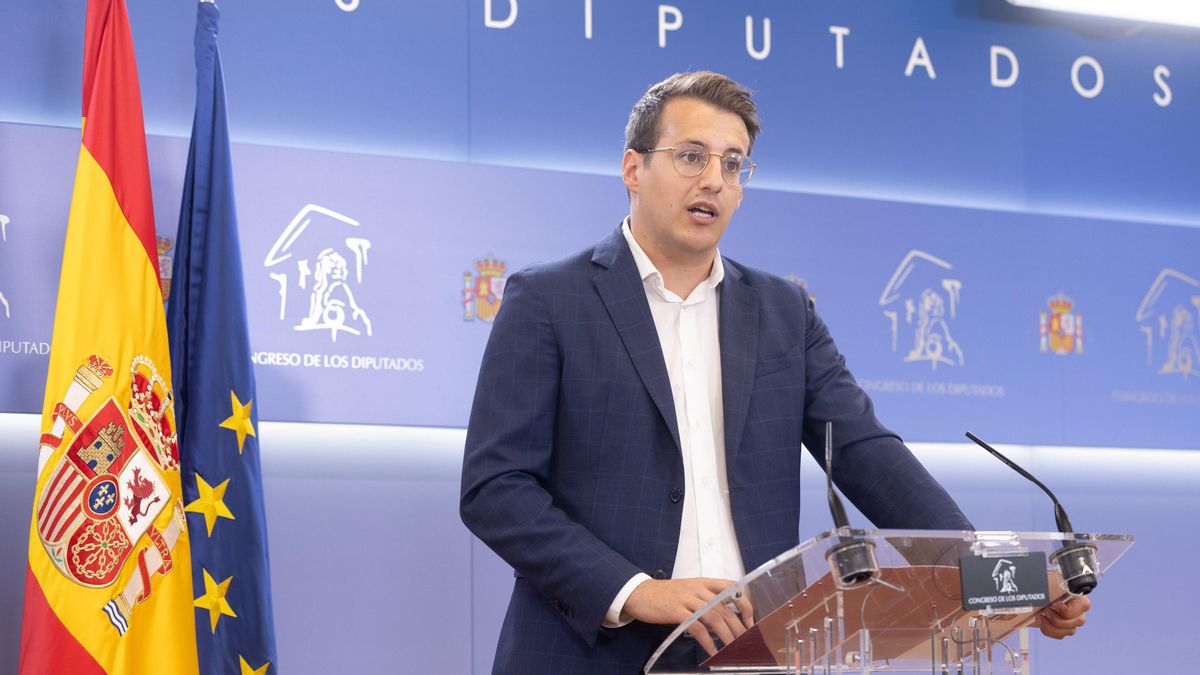 Jorge Pueyo será el candidato de CHA a la presidencia del Gobierno de Aragón y dejará su escaño en el Congreso