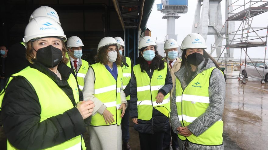 La ministra María Jesús Montero en su visita a Navantia en San Fernando