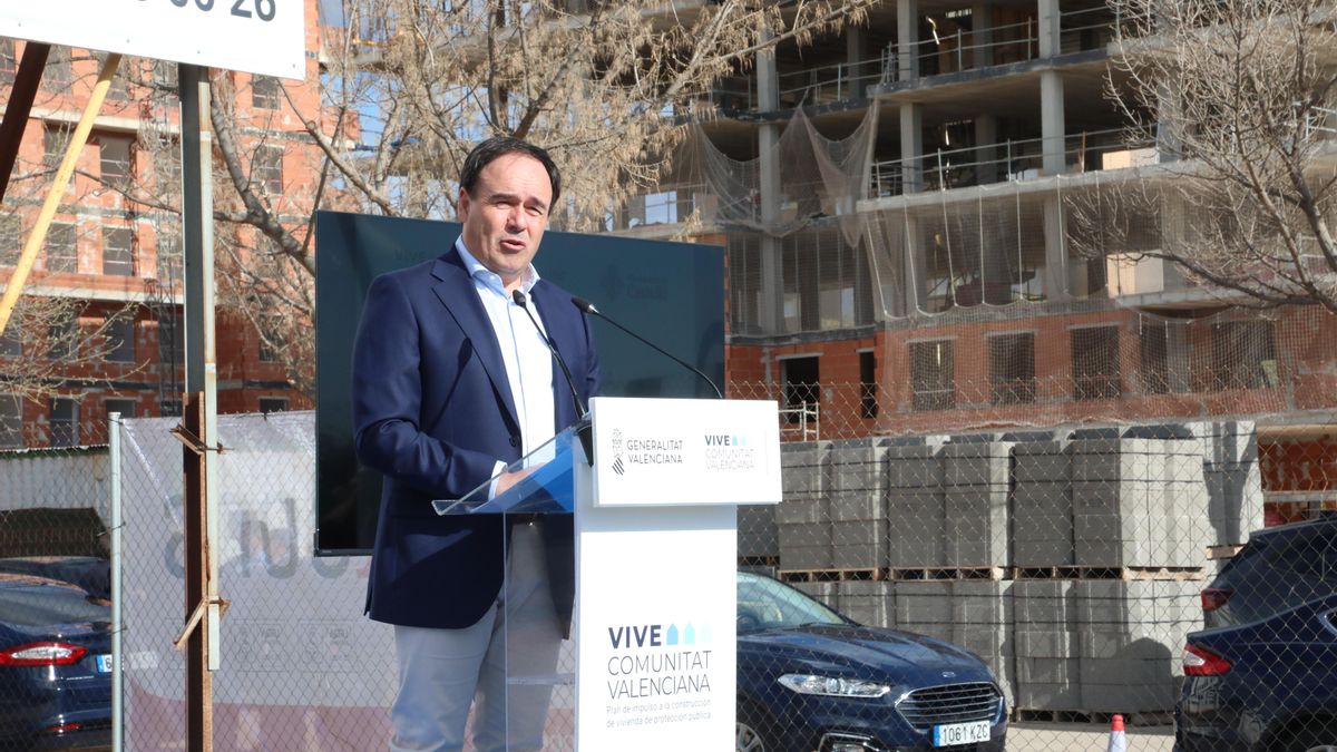 Pérez Llorca afirma que reforzarán los controles en el reparto de VPO tras eliminar en 2024 las medidas aprobadas por la izquierda