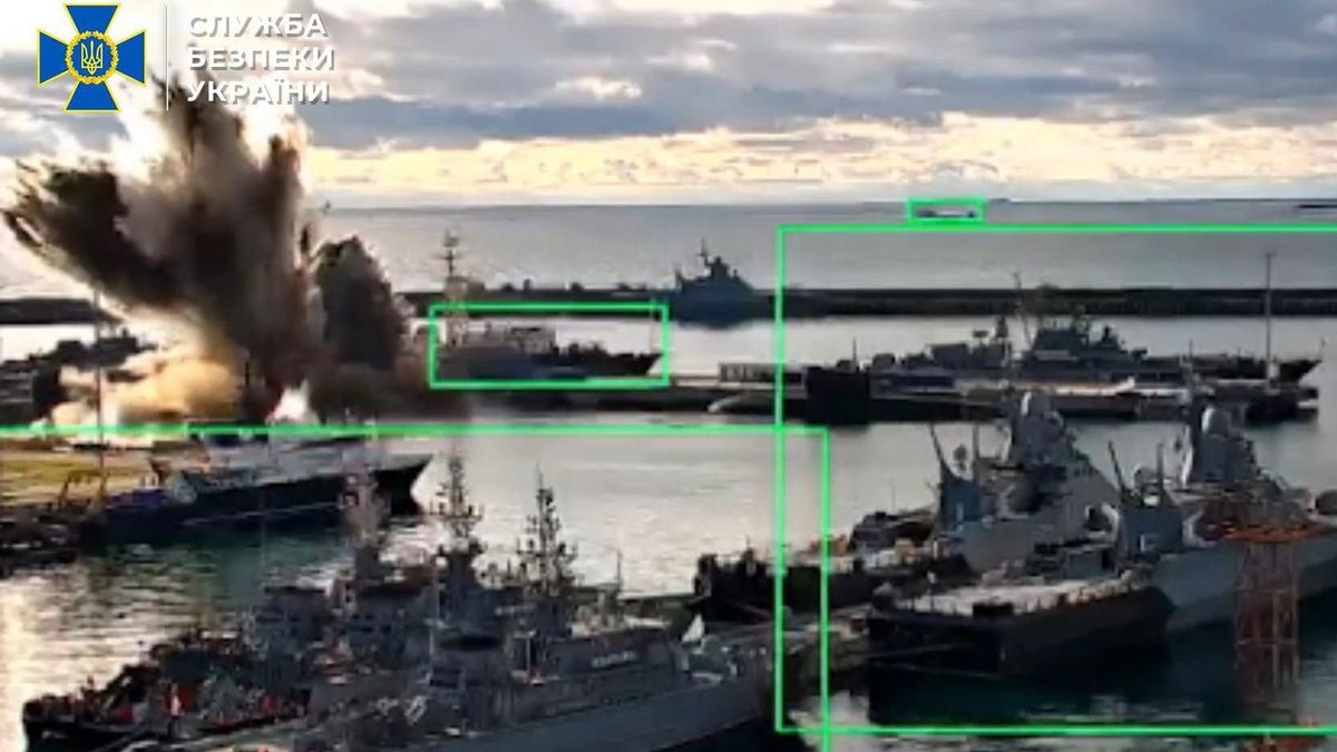 Batalla por el mar Negro: Ucrania ataca por primera vez un submarino ruso con nuevos drones subacuáticos