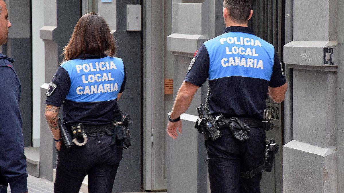 Agentes de la Policía Local de Santa Cruz de Tenerife.