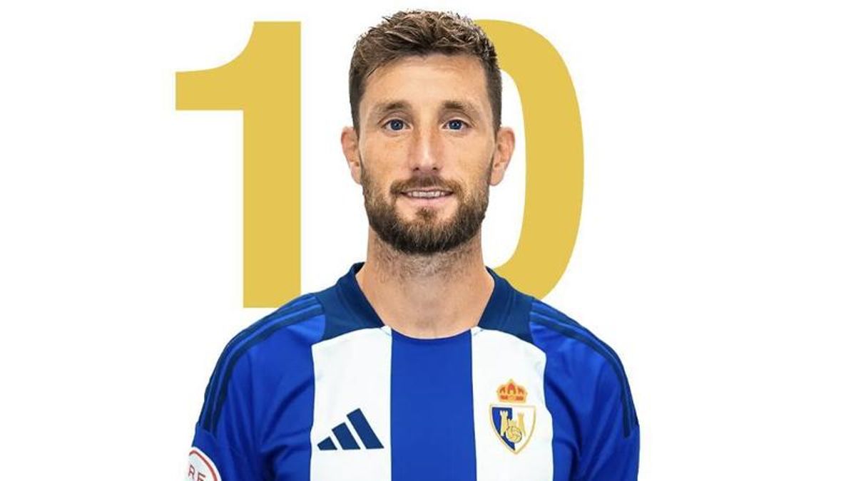 El capitán de la SD Ponferradina, Borja Valle.