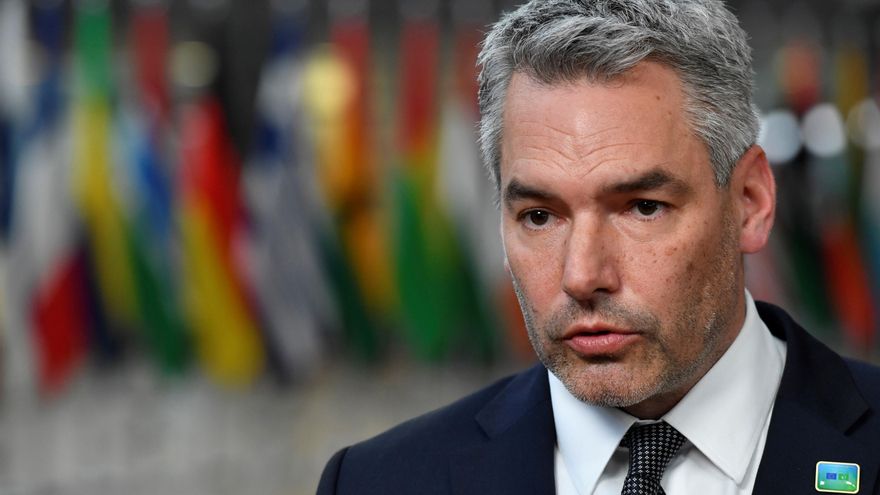 El canciller federal austriaco, el conservador Karl Nehammer, en una imagen de archivo. EFE/EPA/GEERT VANDEN WIJNGAERT / POOL