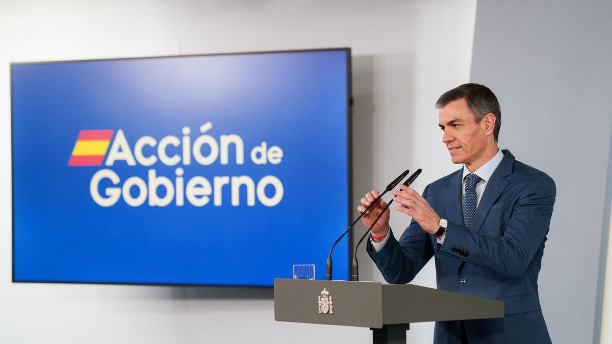Sánchez quita hierro al choque con Sumar y "negociará" las medidas de vivienda aunque no tenga apoyos
