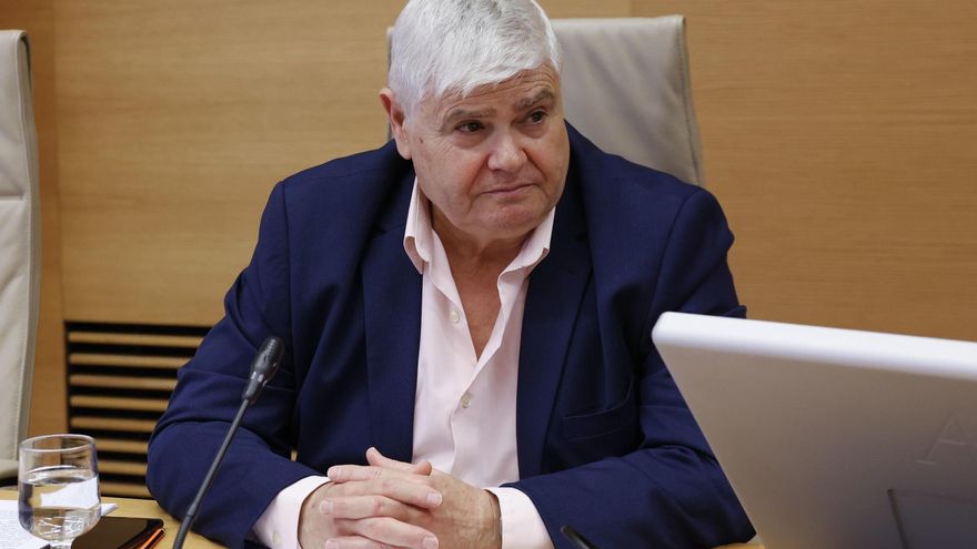 El exjefe de Bomberos de Valencia desmiente a Mazón: en la dana, la UME estuvo "disponible desde el principio, desde el minuto cero"