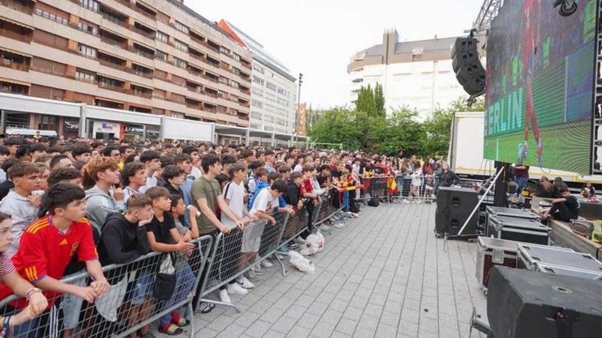 Vitoria instalará una pantalla gigante en la calle para la semifinal del Mundial de fútbol entre España y Francia