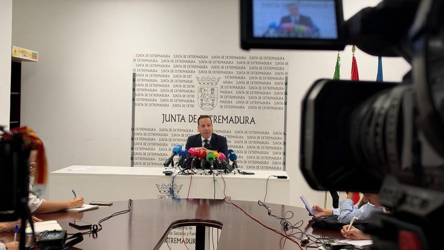 Extremadura recurrirá ante el Supremo el decreto de cupos de menores migrantes y pedirá la suspensión cautelar