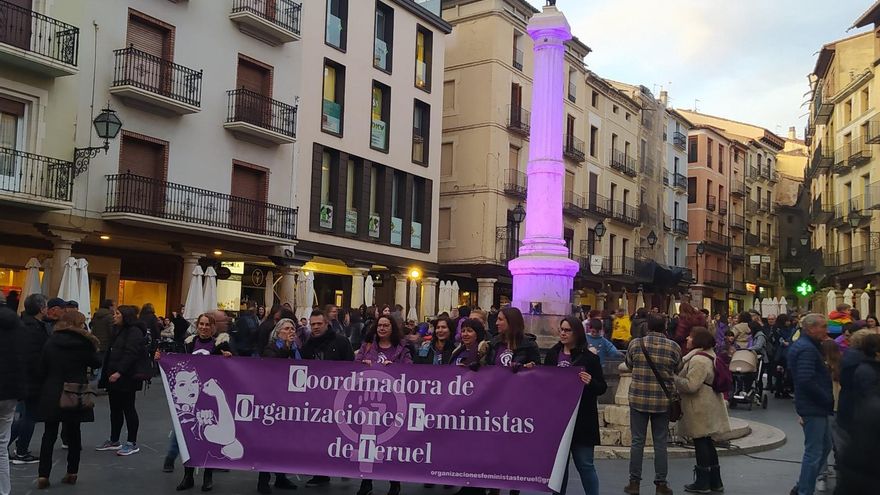 La plaza del Torico de Teruel, durante este 8M.