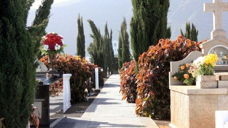 Día de Todos los Santos: estos son los horarios y restricciones de los principales cementerios de Tenerife