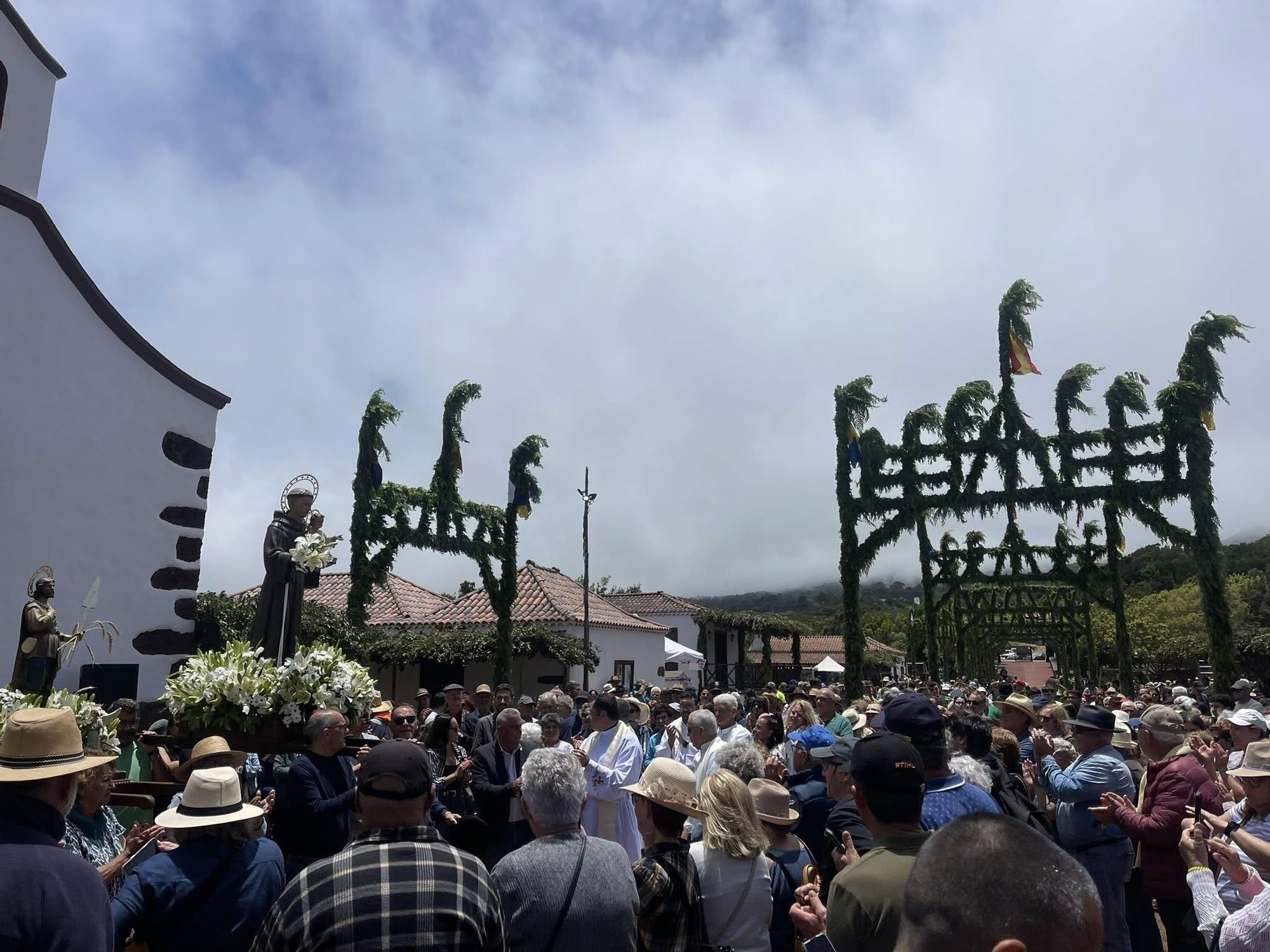La fiesta ha congregado a numeroso público.