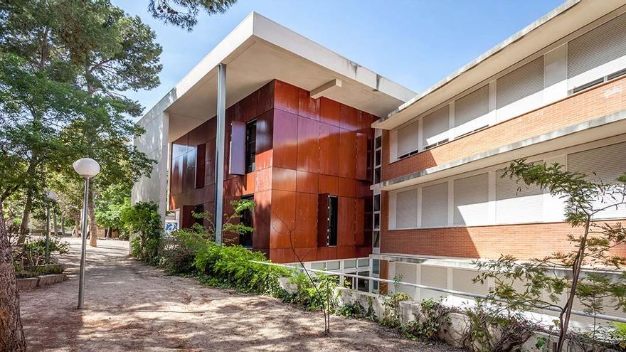 Los colegios concertados valencianos: cuotas obligatorias de hasta 450 euros al mes que son ilegales