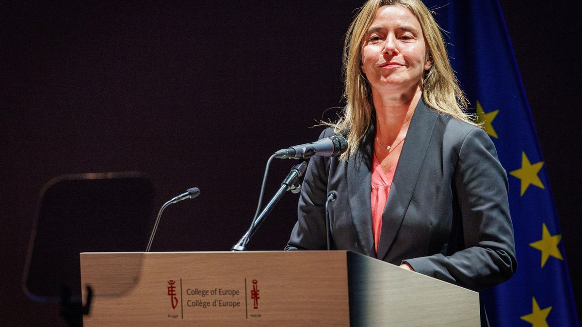 Mogherini defiende la integridad del Colegio Europa y dice que colaborará con la justicia