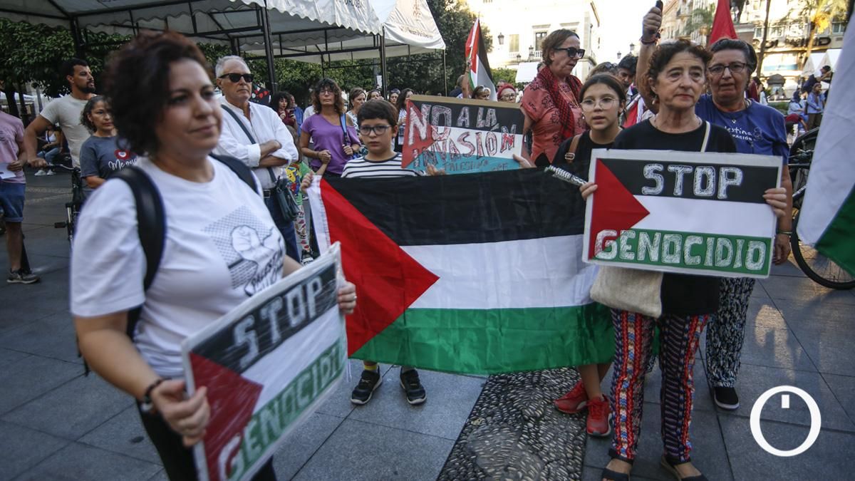 Concentración en apoyo a la flotilla