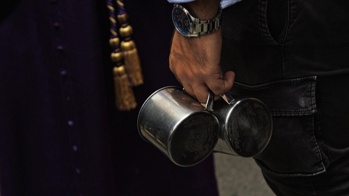 Los jarrillos de lata del aguaor de las Cigarreras