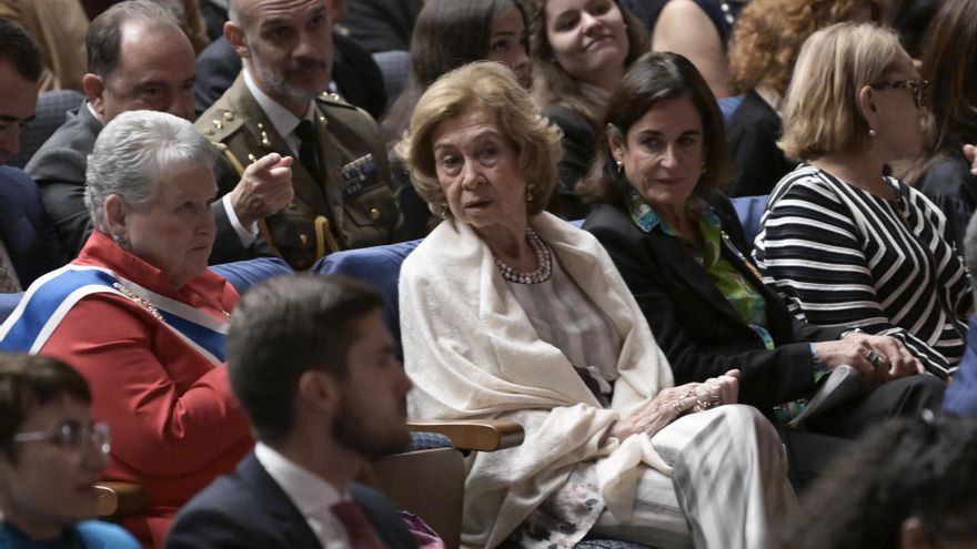 La reina Sofía preside simposio sobre el papel de España en la Revolución Americana