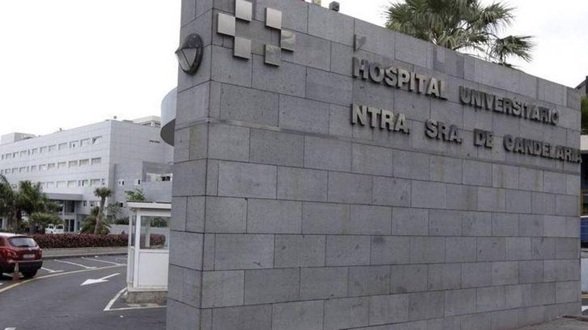 Un surfista sufre una parada cardiorrespiratoria en el agua en una playa de Tenerife