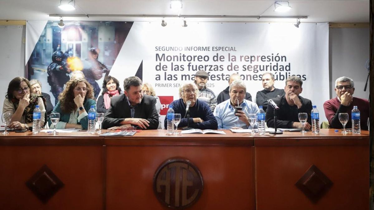 Adolfo Pérez Esquivel, ayer en la presentación del informe sobre la represión de Bullrich.