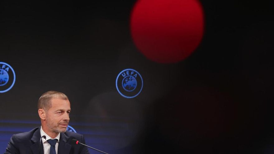 El presidente de la UEFA, Aleksander Ceferin, durante una rueda de prensa en el 49 Congreso Ordinario de la UEFA en Belgrado (Serbia) en abril de 2025.