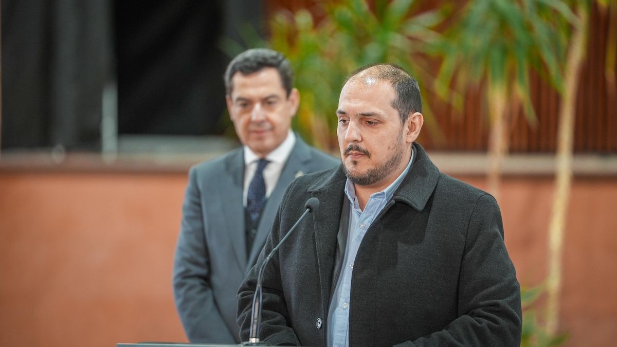 Juanma Moreno y Rafael Moreno comparecen tras el Consejo de Gobierno en Adamuz