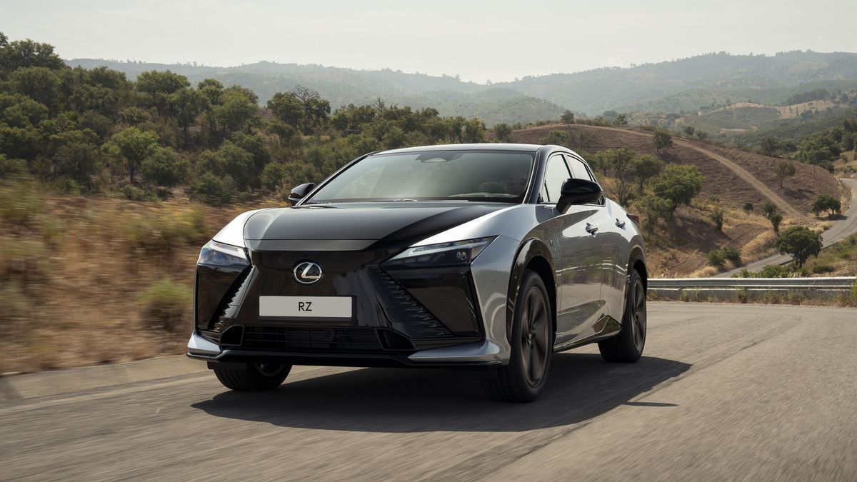 El RZ es un SUV enteramente eléctrico de 4,80 metros de longitud.