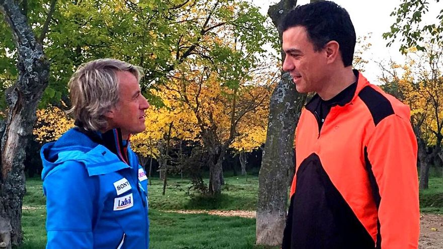 Pedro Sánchez y Jesús Calleja, juntos en Lanzarote grabando, pero no un nuevo 'Planeta Calleja'