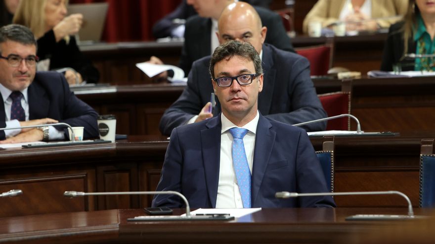 El Govern niega contactos con Vox y le pide que "explique las consecuencias" de la ruptura del pacto