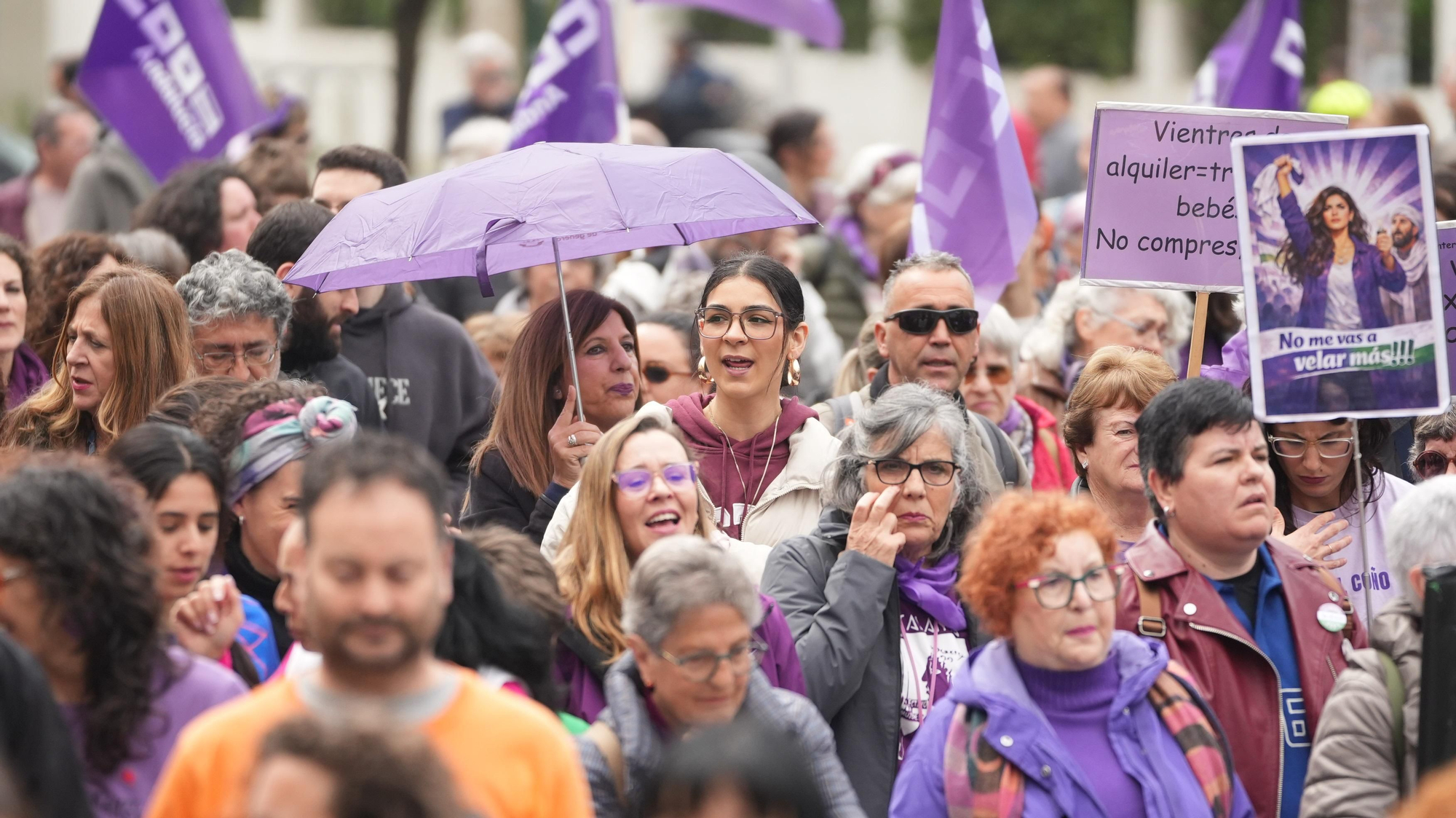 La manifestación del 8M, en imágenes