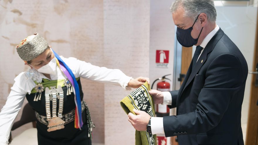 Euskadi reconoce la lucha contra el autoritarismo de la activista mapuche Elisa Loncon