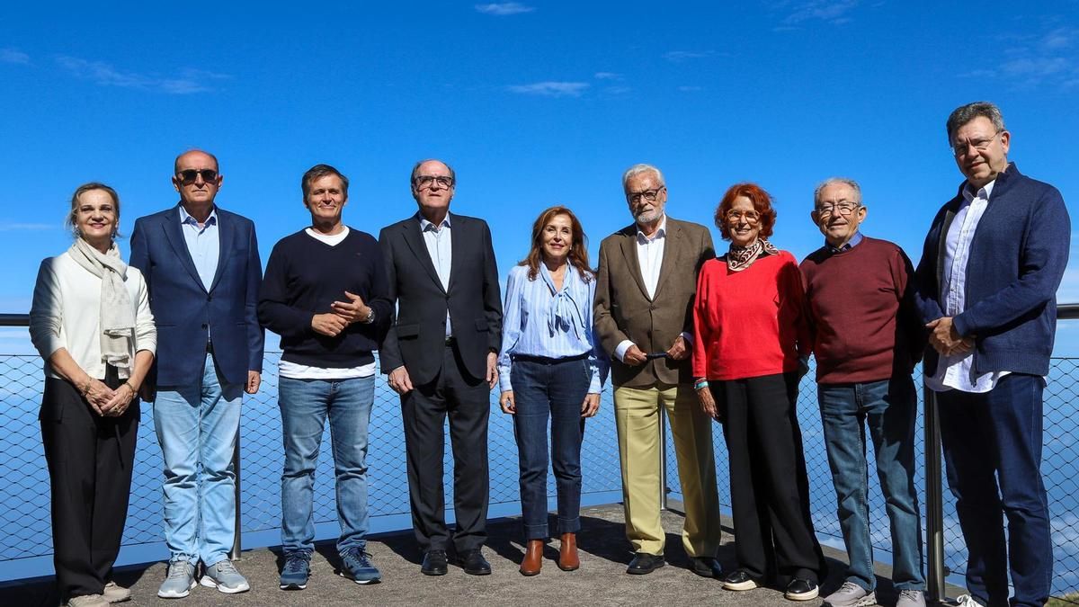 El Defensor del Pueblo llama  en La Palma a la unidad para afrontar la crisis de la vivienda