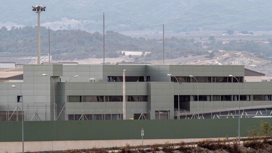 Detenidos tres presos yihadistas por intentar captar a otros internos