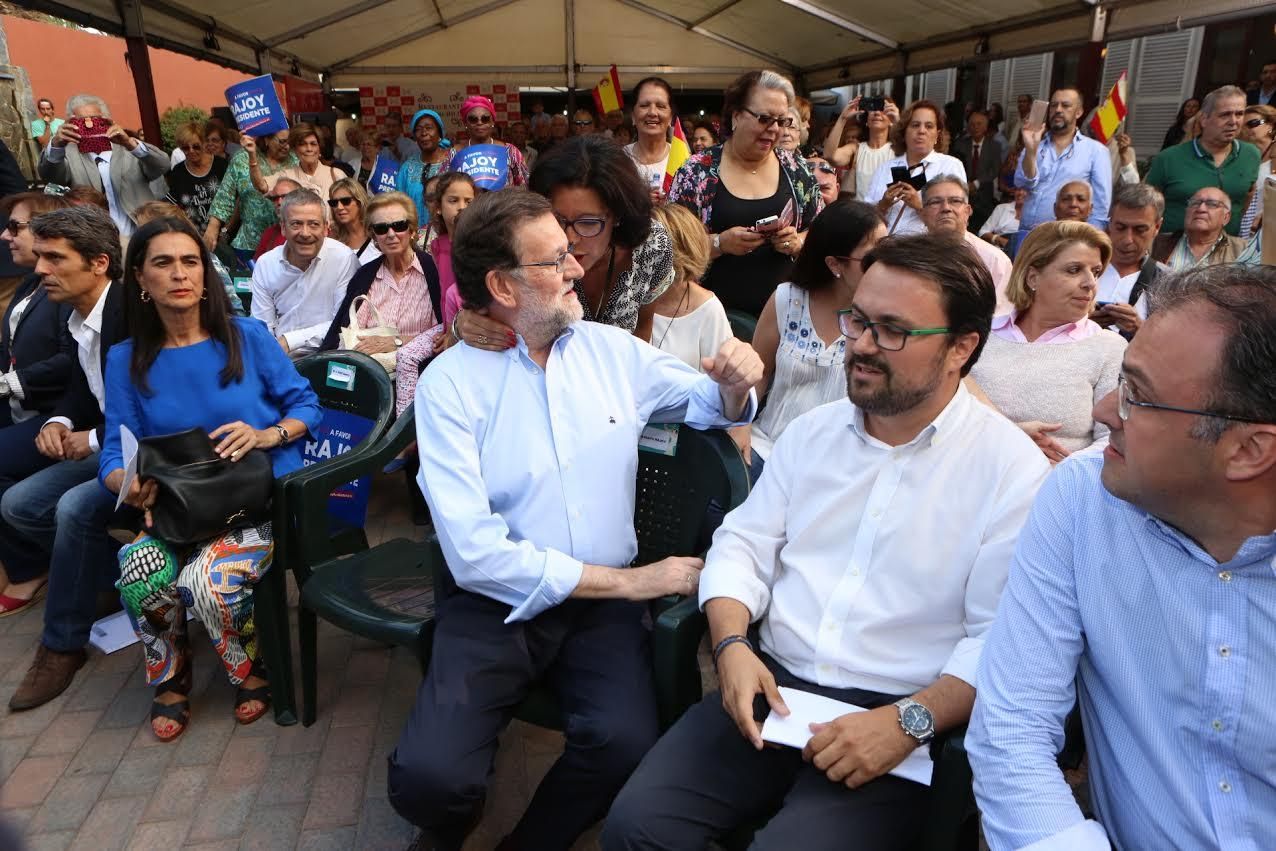 Mitin de Mariano Rajoy en Gran Canaria. (ALEJANDRO RAMOS)