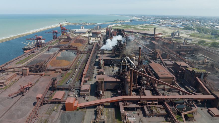 El Ministerio de Industria se reunirá con Arcelor para garantizar el Plan Verde de Gijón que considera "prioritario y estratégico"