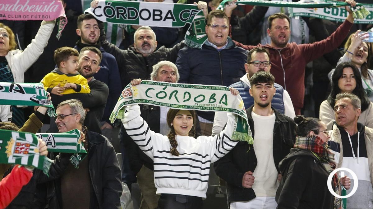 Grada Blanquiverde del Córdoba CF - Real Murcia