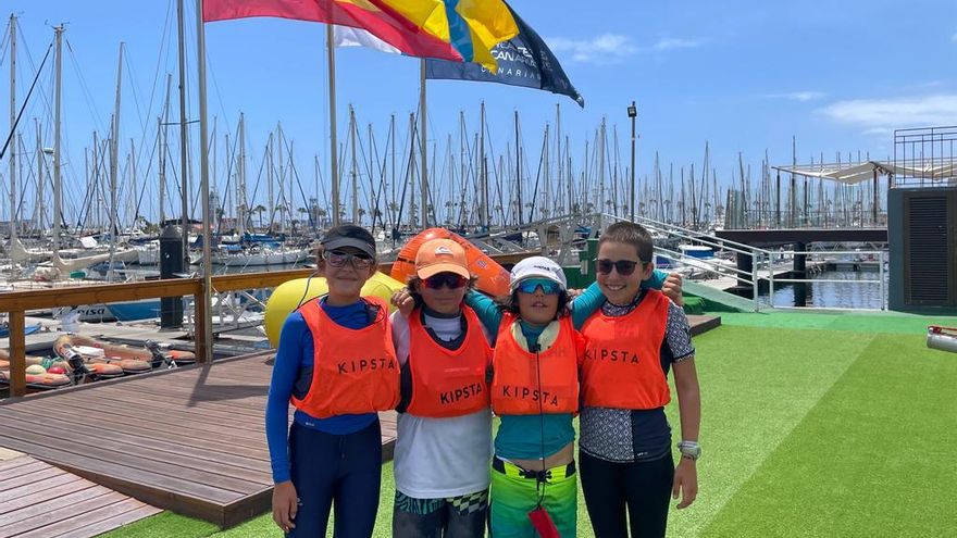 El Club de Mar Radazul concluye en sexta posición el Campeonato de Canarias por equipos de la clase Optimist-Trofeo Naviera Armas