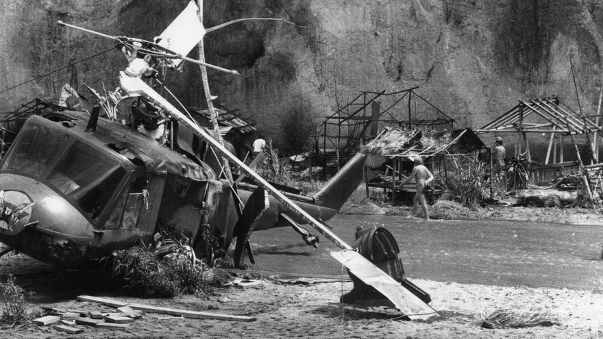 La caída de un helicóptero en pleno rodaje que acabó en tragedia y cambió para siempre las reglas de Hollywood