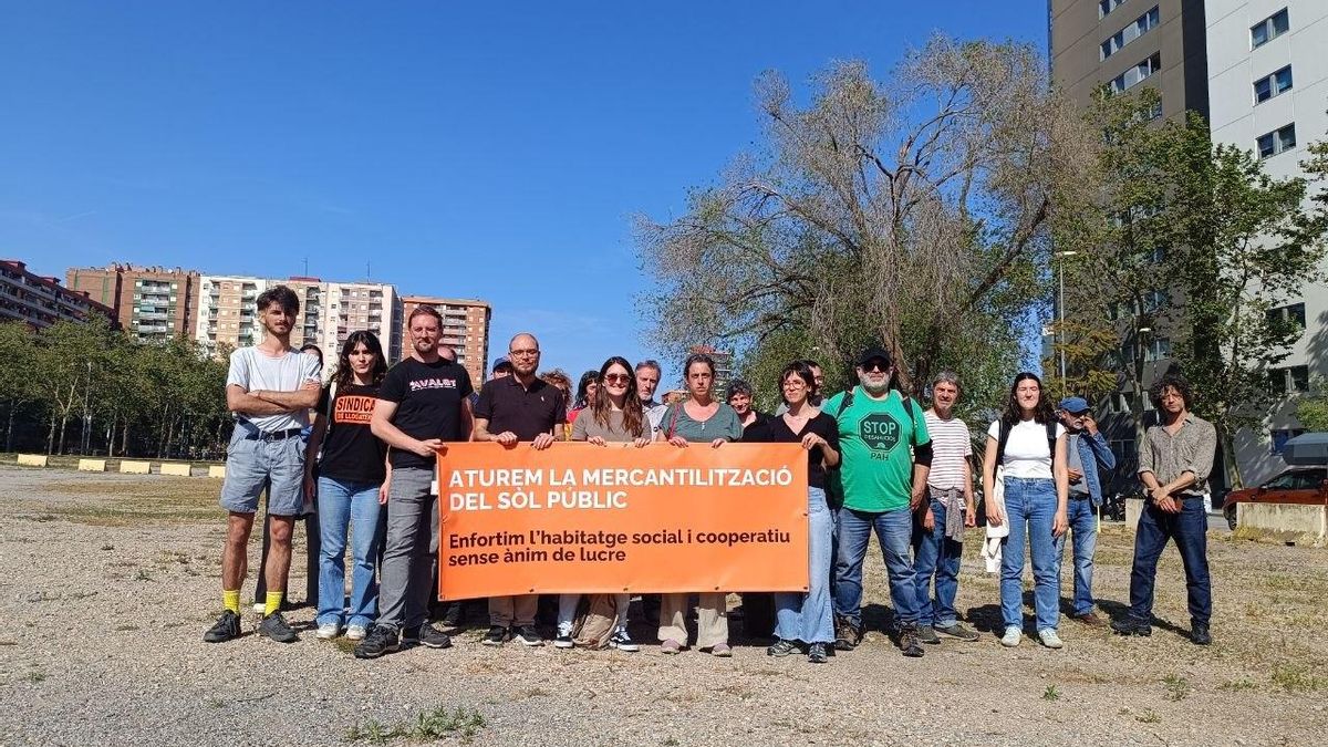 Entidades por el derecho a la vivienda denuncian que la vivienda protegida en Barcelona se licite a empresas privadas