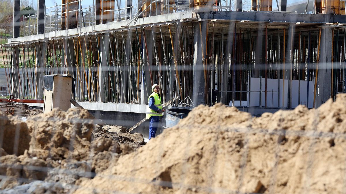 sector construcción empleo trabajo desempleo paro crisis coronavirus economía