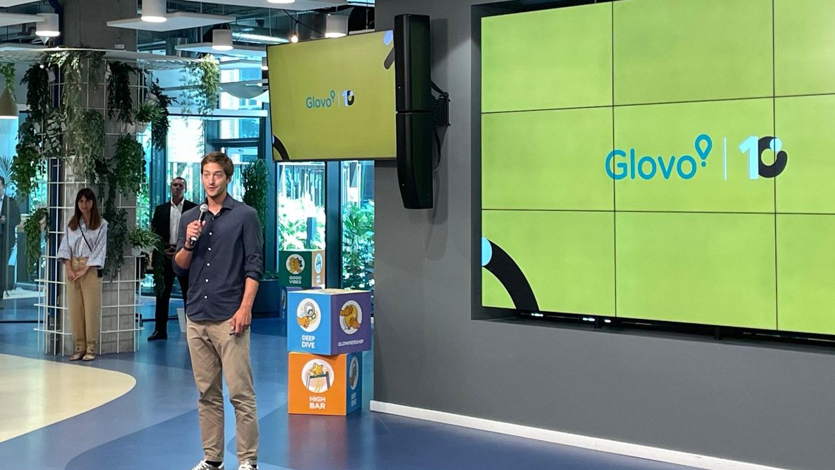 La exjefa jurídica de Glovo señala a Óscar Pierre como responsable de mantener los falsos autónomos