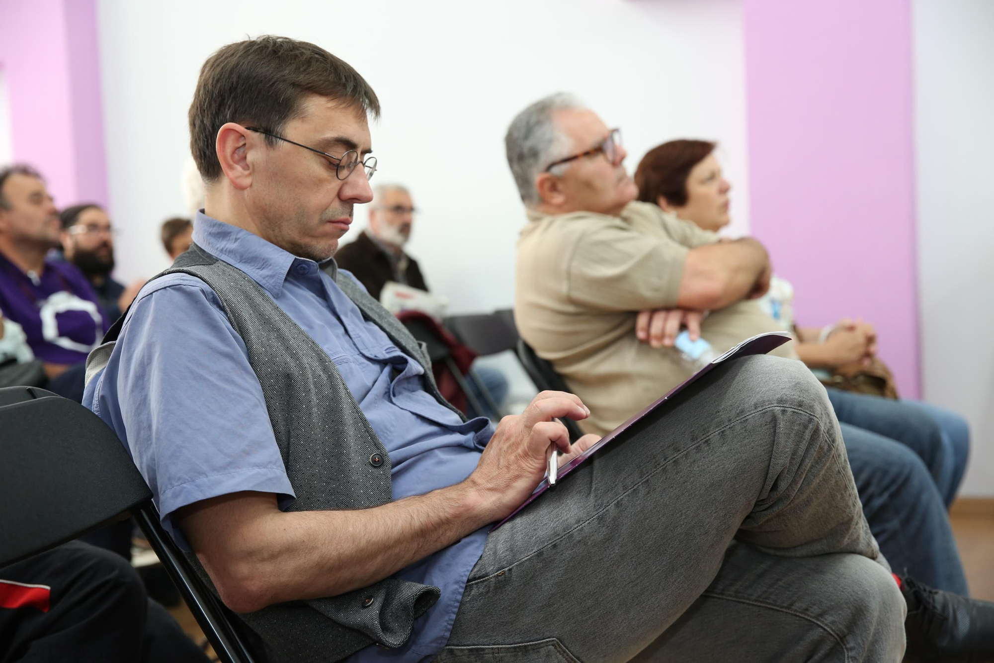 Monedero durante el taller organizado por Podemos Canarias.