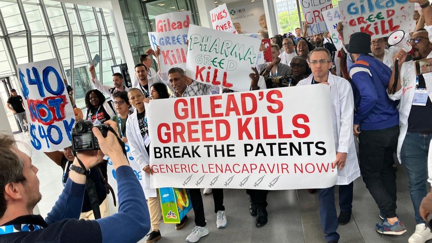 Una inyección que puede revolucionar la lucha contra el VIH es el avance científico del año según la revista 'Science'