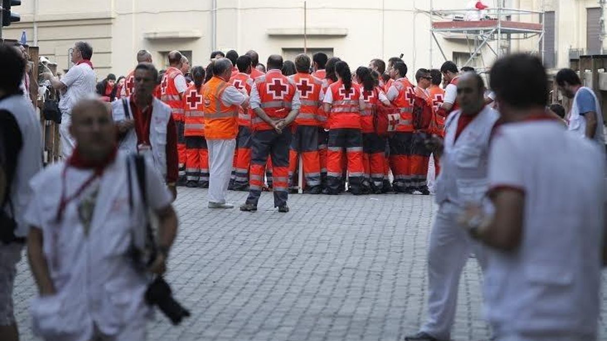 Un total de 350 voluntarios de Cruz Roja realizarán servicios preventivos en más de cien actos